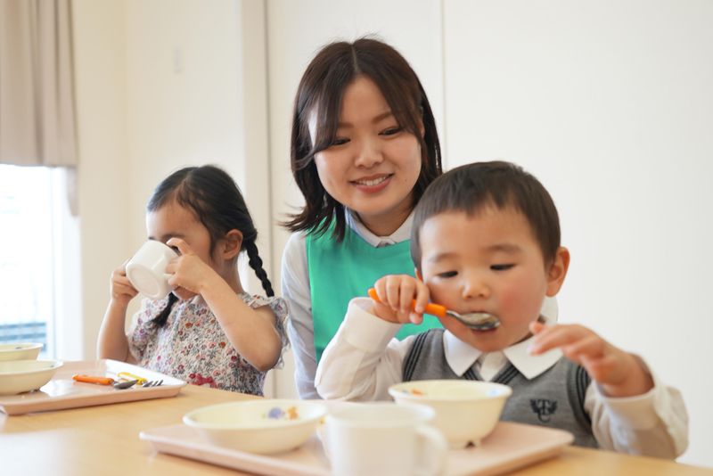 キッズスクウェアOtemachioneのアルバイト・バイト求人情報-02