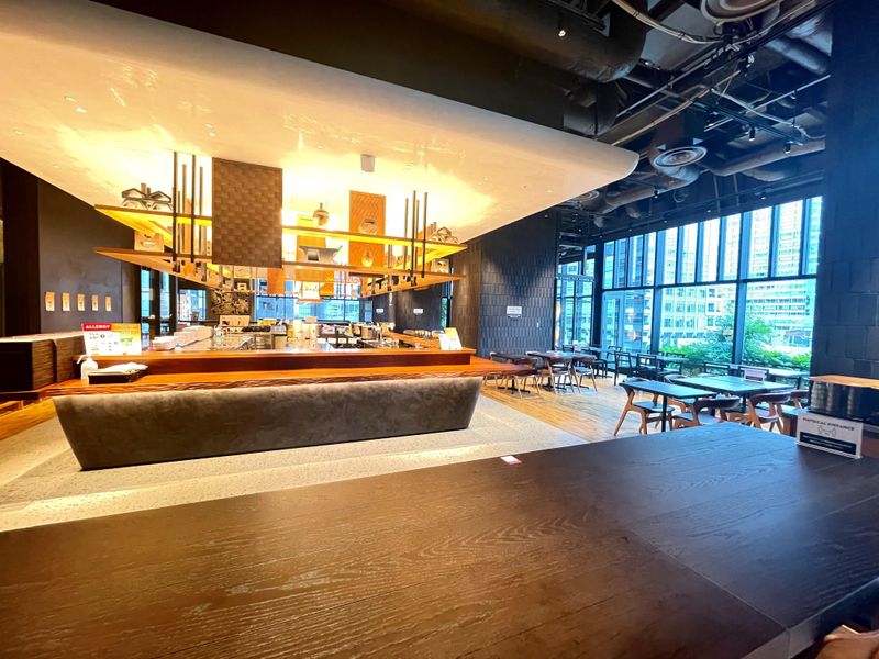 MY Shokudo Dining & Sakabaのアルバイト・バイト求人情報-04