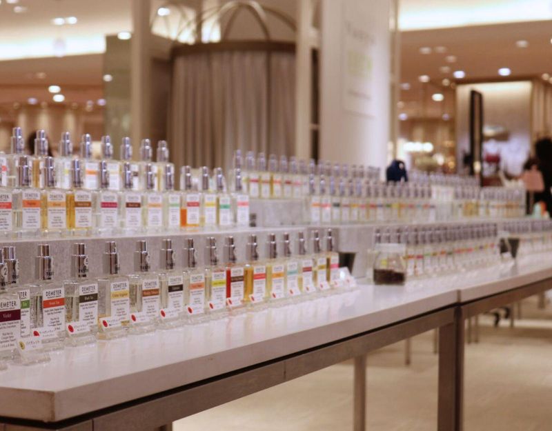 株式会社エッチイーシグループ(大丸梅田店)のアルバイト・バイト求人情報-02