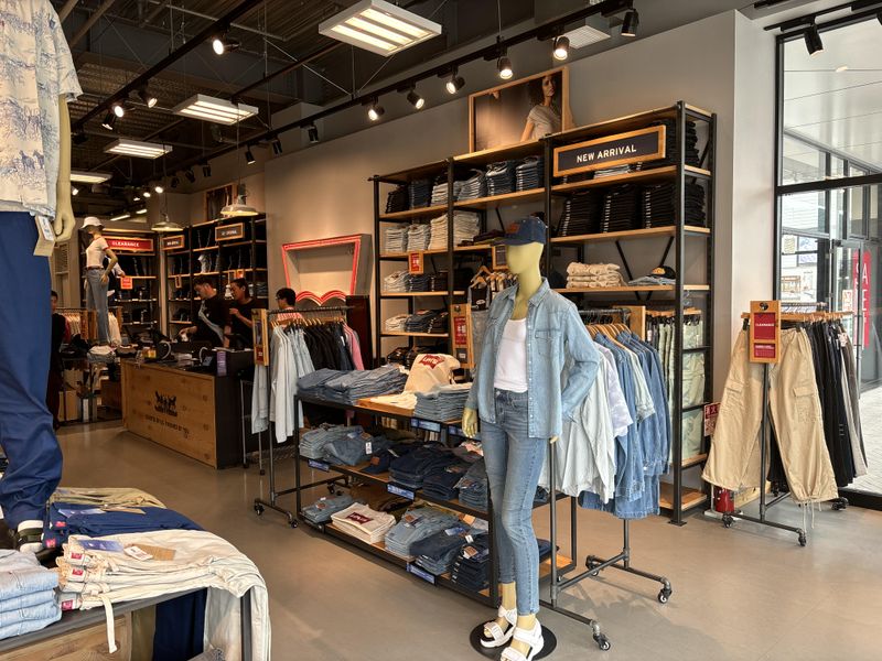 THE OUTLETS HIROSHIMA　2F アウトレットフロアのアルバイト・バイト求人情報-04