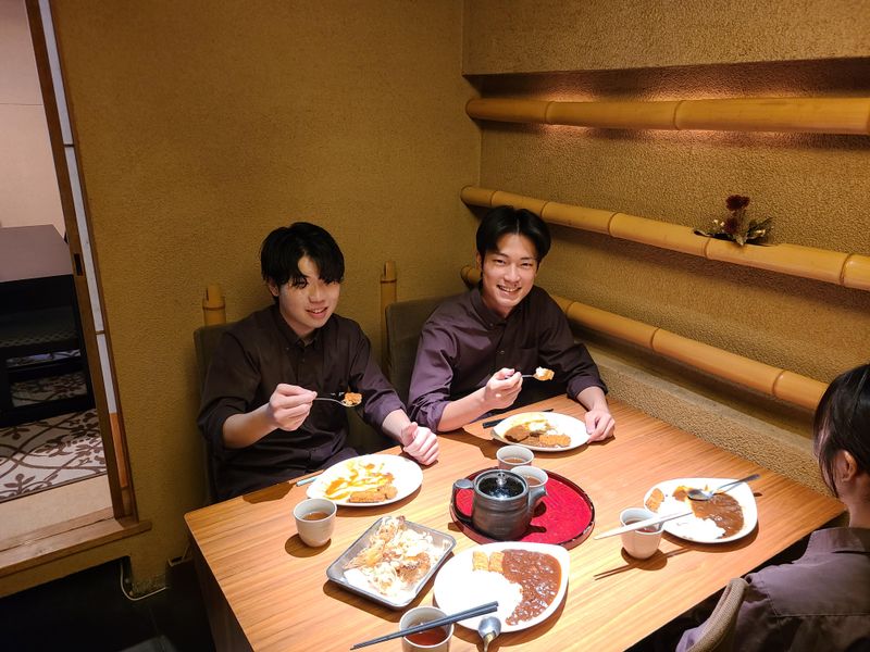 DiningHARIMAYAのアルバイト・バイト求人情報-03