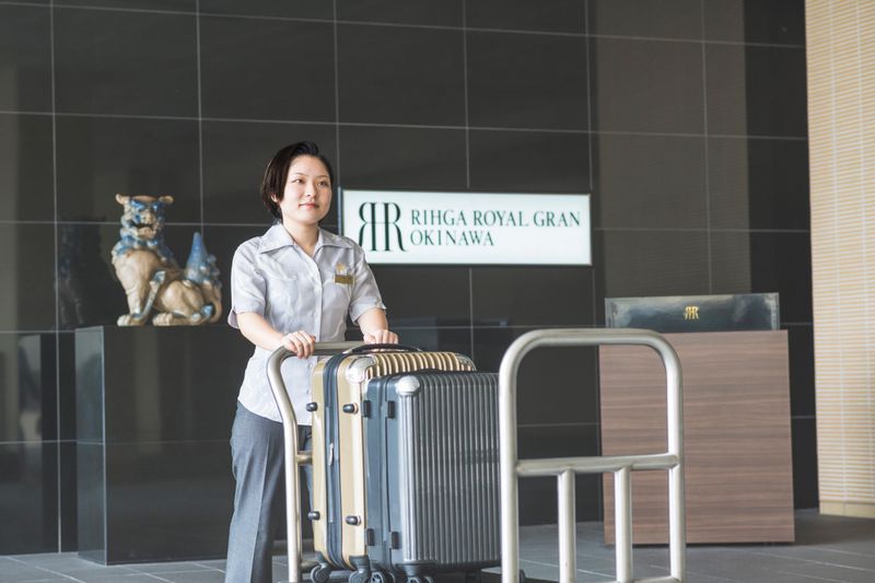 株式会社ケン・ホテルマネジメント那覇旭町の求人・転職情報-03