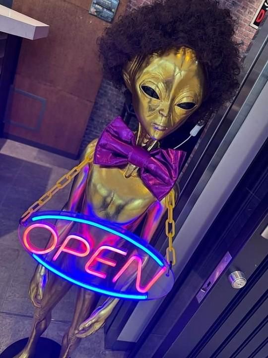 お酒の美術館　近鉄難波駅店のアルバイト・バイト求人情報-05