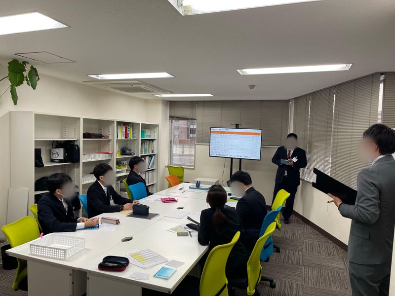 【職業体験】ゲームをしながら学べる!営業職体験コース