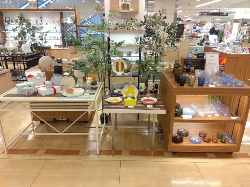 遠鉄百貨店　本館7階　和洋食器売場のアルバイト・バイト求人情報-02