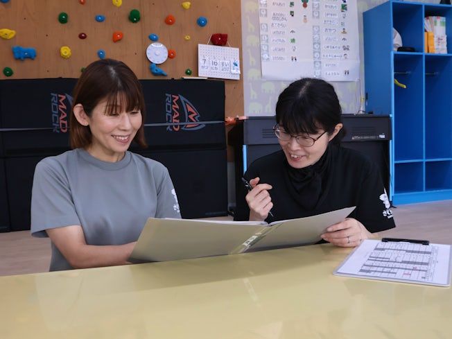 児童発達支援・放課後等デイサービス さくらるーむ新琴似 株式会社ケアイノベーションのアルバイト・バイト求人情報-02