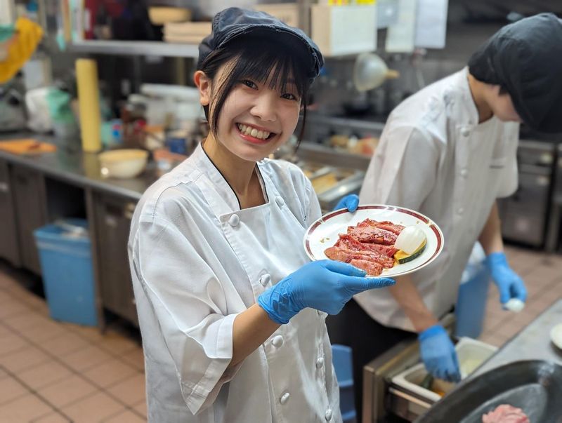 焼肉徳寿　しんら亭のアルバイト・バイト求人情報-02