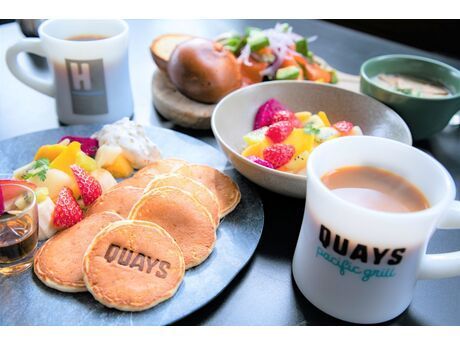 QUAYS PACIFIC GRILL(キーズ パシフィックグリル)　QUAYS pacific grill