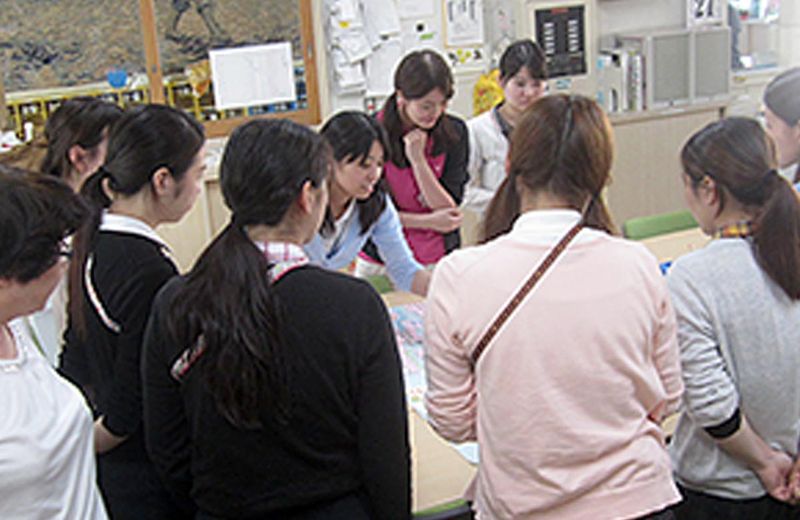 学校法⼈⿅の⼦学園の求人・転職情報
