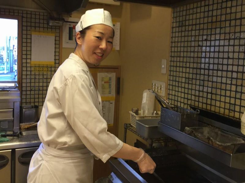 福のから　三軒茶屋世田谷通り店のアルバイト・バイト求人情報-02