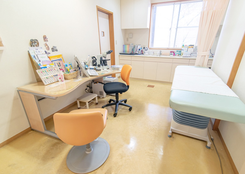 おかざき皮フ科のアルバイト・バイト求人情報-02