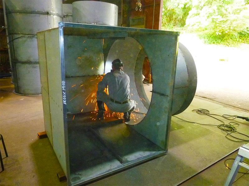 鬼山鉄工所のアルバイト・バイト求人情報-04