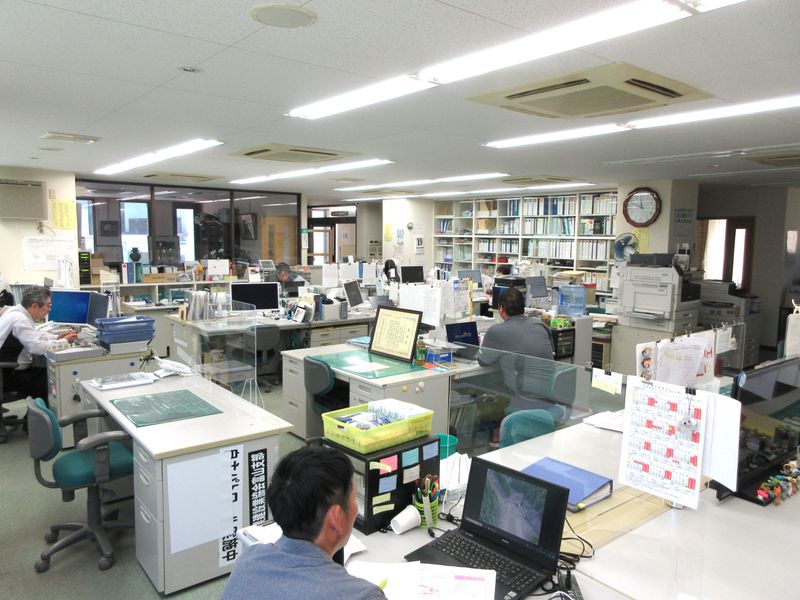 高尾建設株式会社のアルバイト・バイト求人情報-03
