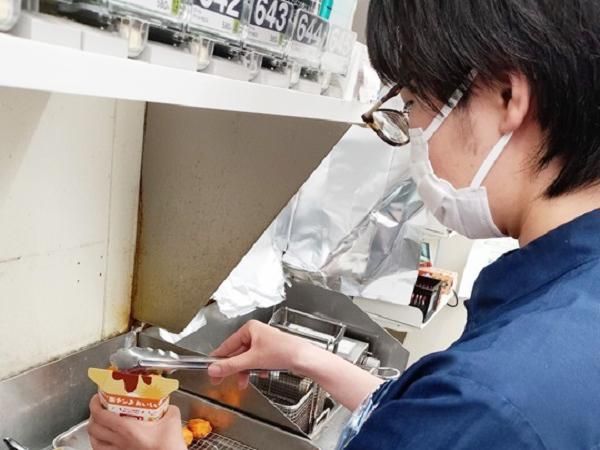 ローソン札幌アピア店【夜勤】のアルバイト・バイト求人情報-02