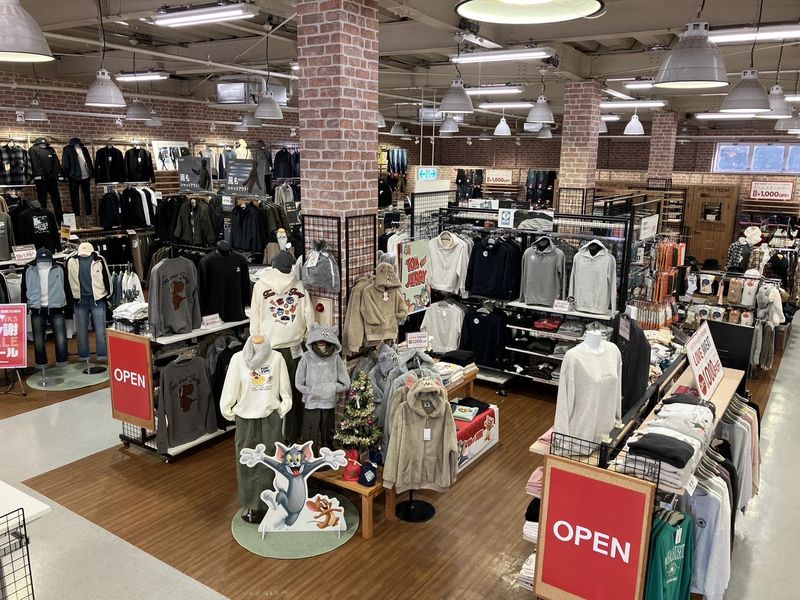 3011　マックハウスSSF　まるひろ南浦和店のアルバイト・バイト求人情報-02