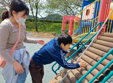 障害者支援施設 れんげの里のアルバイト・バイト求人情報-02