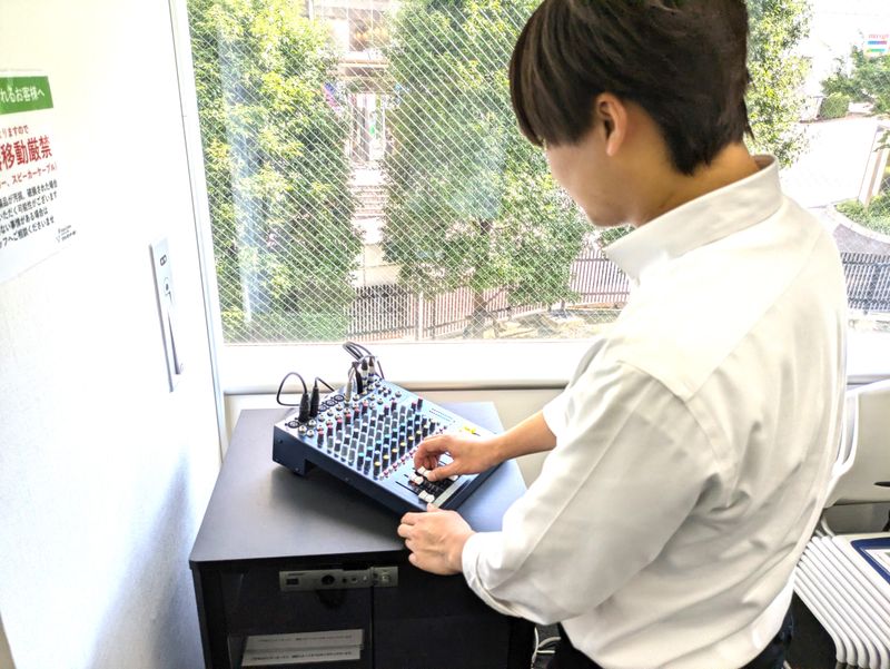 ビジョンセンター西新宿(ビジョンセンター新宿マインズタワー店同時募集)のアルバイト・バイト求人情報-04