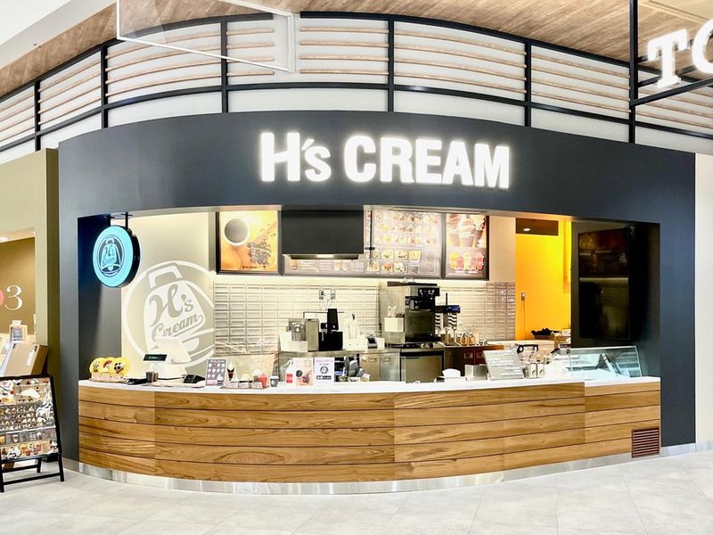 H's CREAM/今日、パフェキブン。 イオンモール土岐店のアルバイト・バイト求人情報-02