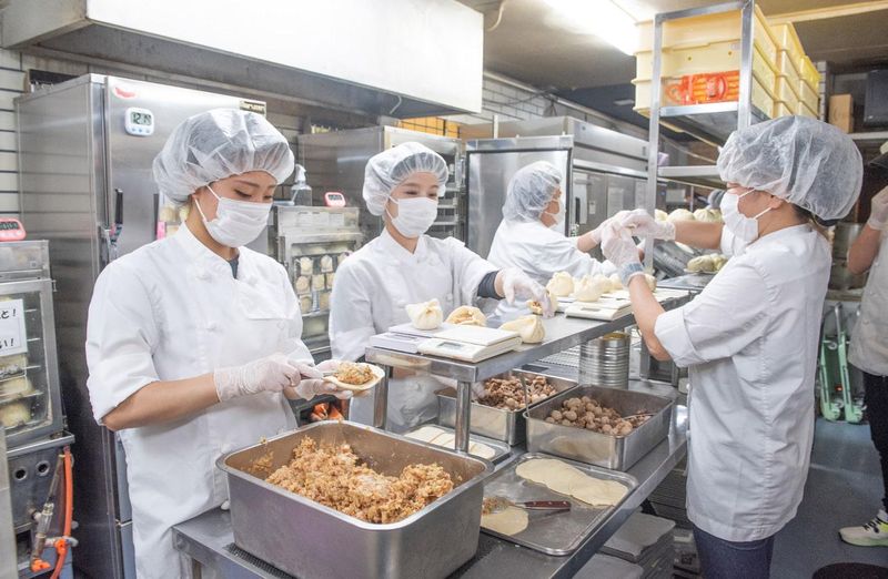 広東菜館山珍株式会社のアルバイト・バイト求人情報-03