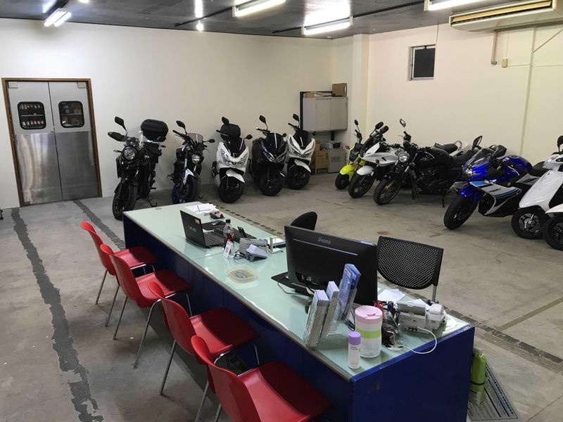 株式会社オークネット・モーターサイクル(足立デポ)のアルバイト・バイト求人情報-05