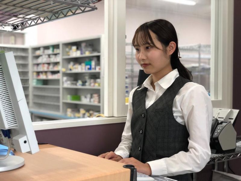 フラワー薬局 服部店のアルバイト・バイト求人情報-02