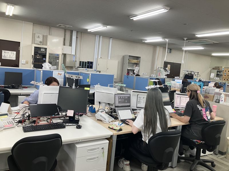ラオックス・ロジスティクス株式会社のアルバイト・バイト求人情報-02