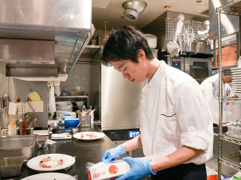 俺のイタリアン 新橋赤レンガ通のアルバイト・バイト求人情報-02