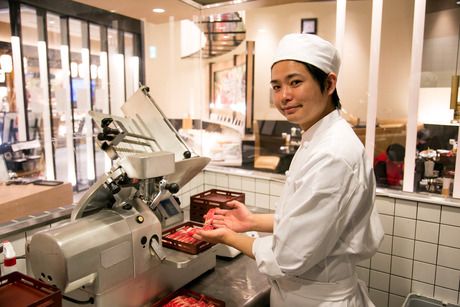 しゃぶしゃぶ・すき焼き美山　アミュプラザくまもと店の求人1