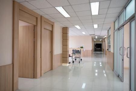 株式会社東武　茨城県立中央病院