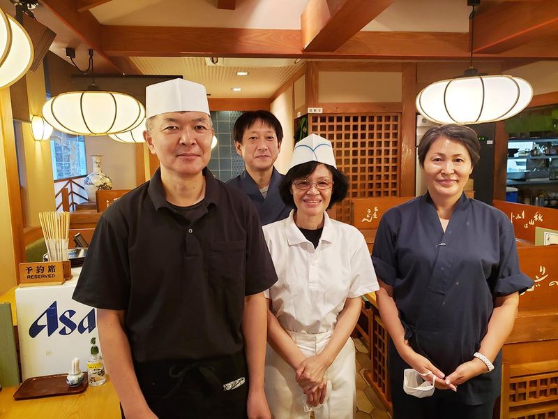 銀座木屋　銀座七丁目店のアルバイト・バイト求人情報-03