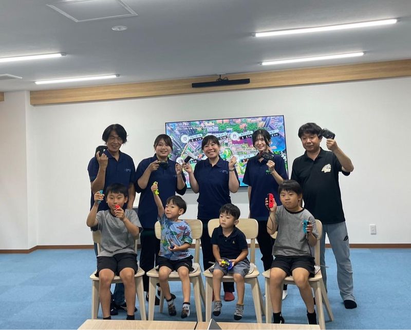 child hands大阪のアルバイト・バイト求人情報-02