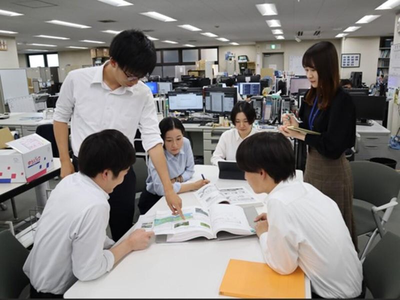 沿岸・河川域の現地調査(流況、水質、生物等)に関する体験