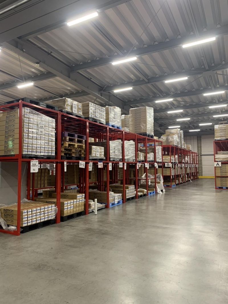 有限会社ユニバースの求人・転職情報