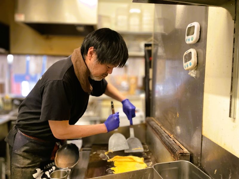大衆屋台酒場　まじめや　難波店のアルバイト・バイト求人情報-01