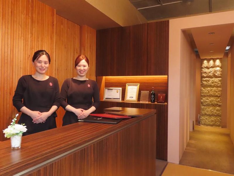 エステサロン KAREN 木の葉モール橋本店のアルバイト・バイト求人情報-04