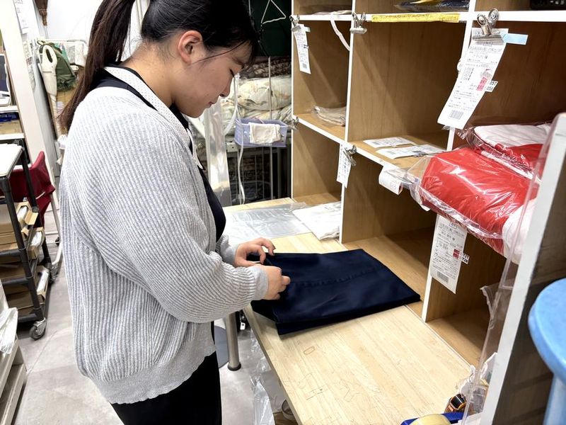 クリーニングぴいぷる天神川本店のアルバイト・バイト求人情報-03