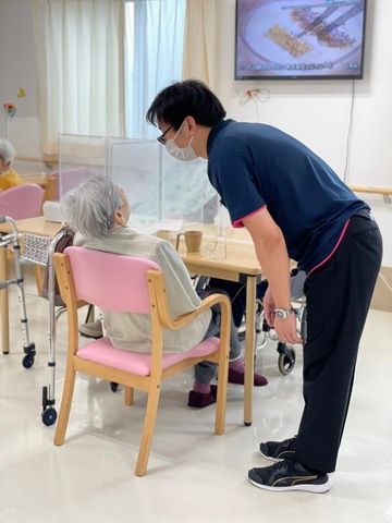株式会社オネスト　住宅型有料老人ホーム ハートらいふ茨木のアルバイト・バイト求人情報-02