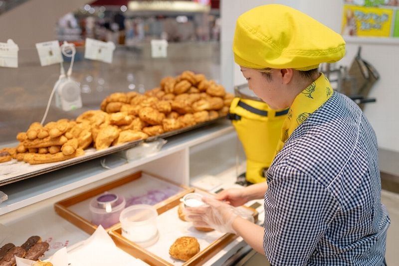 ビアードパパ イオンモール沖縄ライカムのアルバイト・バイト求人情報-02