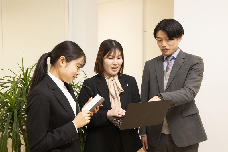 カンダホールディングス株式会社