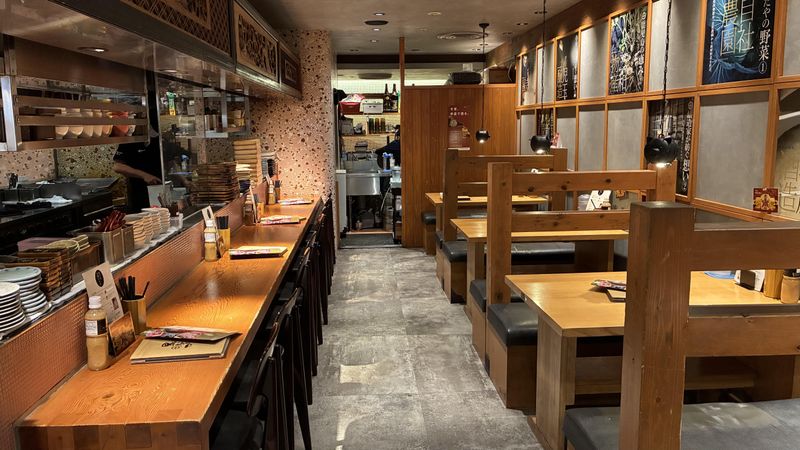 黒ぶたやルミネ立川店のアルバイト・バイト求人情報-03