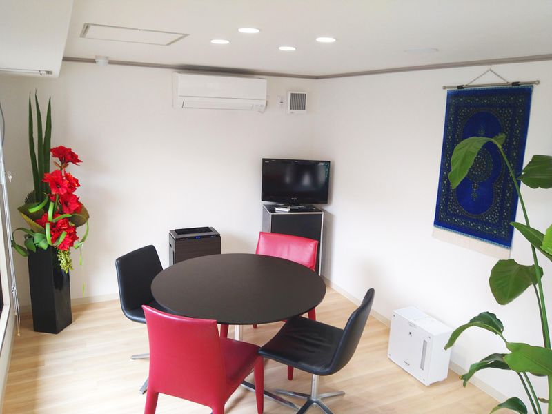 株式会社RIzaimのアルバイト・バイト求人情報-04