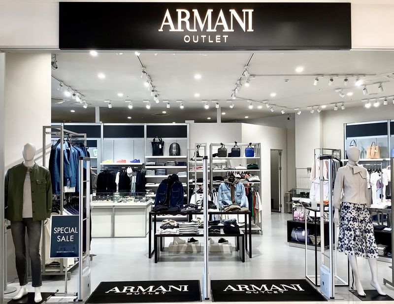 アルマーニ三井アウトレットパークパーク北陸小矢部店のアルバイト・バイト求人情報-02