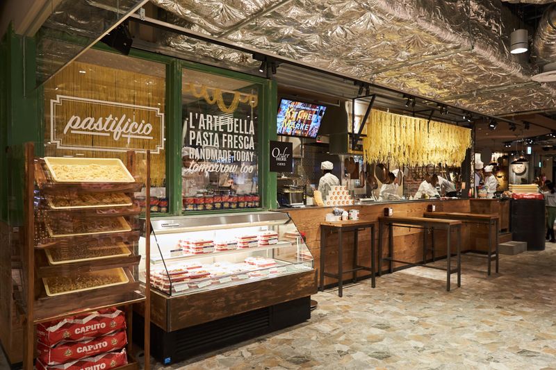 メルカ リストランティーノ ルクア大阪店のアルバイト・バイト求人情報-02