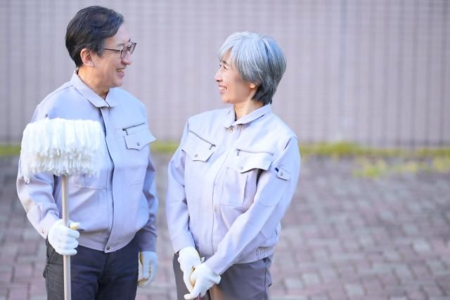 株式会社コアズ 東京事業本部 ビルメンテナンス事業部<勤務地:内幸町駅歩3分/住友オフィスビル内の午前清掃>のアルバイト・バイト求人情報-03