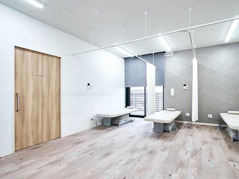 上町わかな皮膚科のアルバイト・バイト求人情報-03