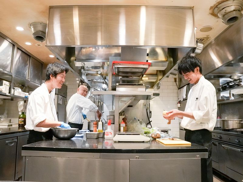 俺のステーキ 恵比寿店のアルバイト・バイト求人情報-02