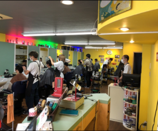株式会社FREEDOM FREEDOMBARBER&CO.のアルバイト・バイト求人情報-02