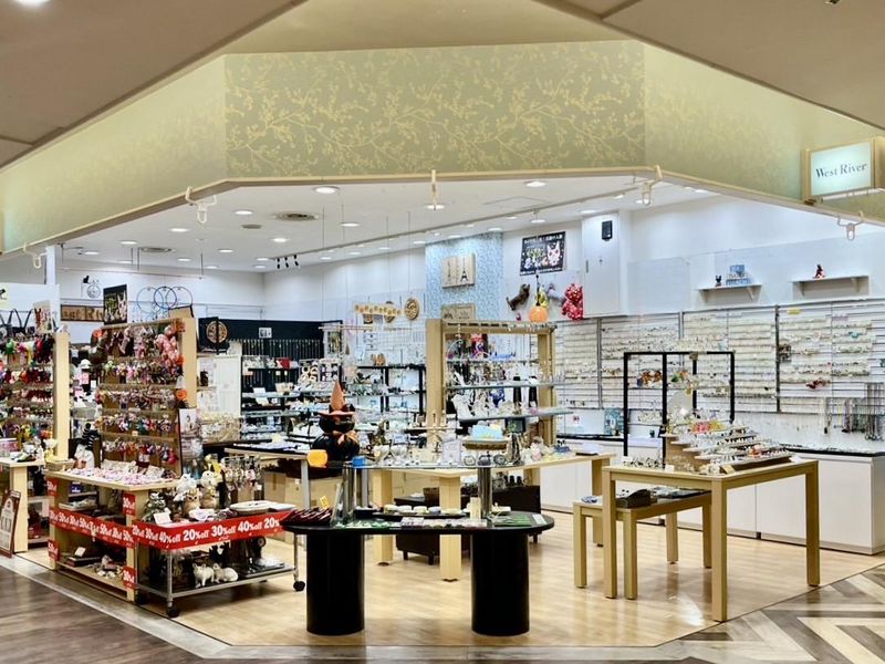 ウエストリバー　宮交シティ店のアルバイト・バイト求人情報-02