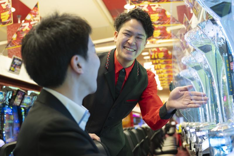 パーラー太陽南6条店のアルバイト・バイト求人情報-02