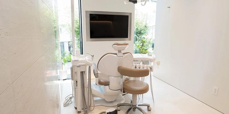 上本町NEWYOU歯科・矯正歯科のアルバイト・バイト求人情報-03